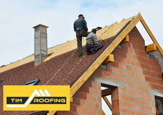 Checking Roofing Materials In Porter Ranch, CA